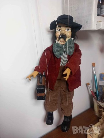 Дървена кукла на конци /марионетка , уникат в перфектно състояние, снимка 2 - Антикварни и старинни предмети - 40294976