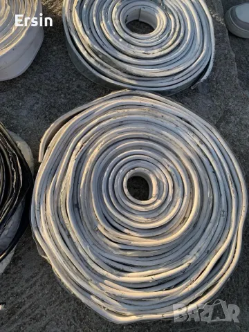 КАУЧИН ЗА КАРАВАНИ БЯЛ С БУТИЛ СИВ цена за метър 20.00 лева