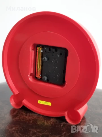 Стар кварцов будилник, настолен часовник, снимка 6 - Антикварни и старинни предмети - 51036807