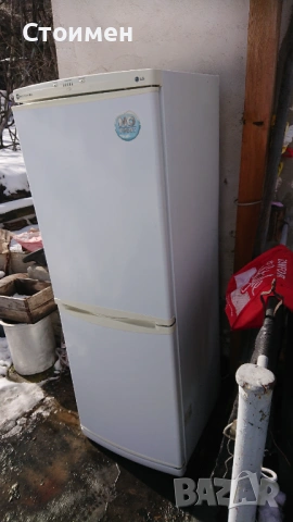 Хладилник с фризер, 175см, използван