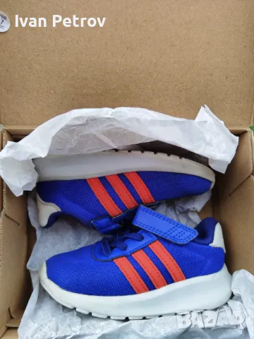 детски маратонки Адидас, снимка 9 - Детски маратонки - 47530565