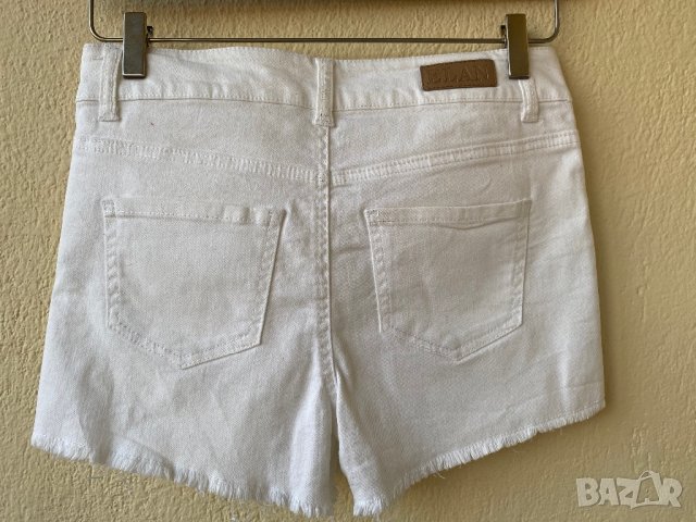 Къси панталонки с бродерия - ХС/С, снимка 3 - Къси панталони и бермуди - 40177599