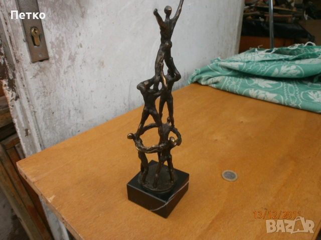 Стара масивна бронзова скулптура статуетка, снимка 10 - Антикварни и старинни предмети - 52606459