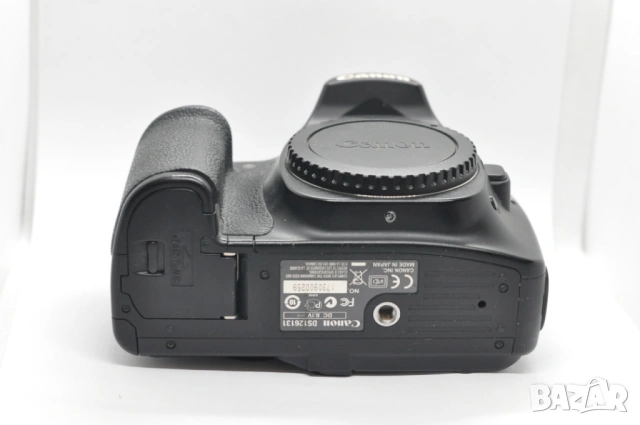 Цифров фотоапарат Canon EOS 30D, снимка 8 - Фотоапарати - 53112709