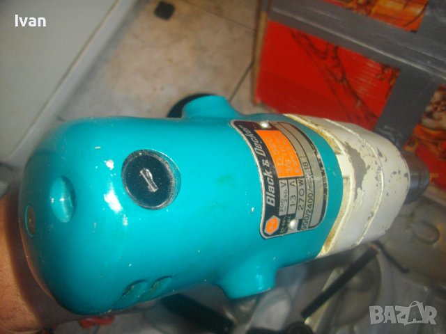 Black Decker D520-Made in ENGLAND-Бормашина С Приставки-Зеге/Циркуляр/Телена Четка/Стяги-Комплект, снимка 12 - Други инструменти - 43070627