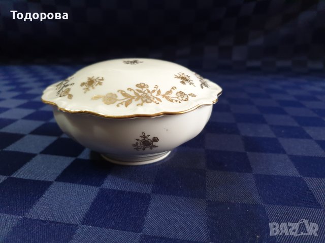 Порцеланова бижутиера- Bavaria