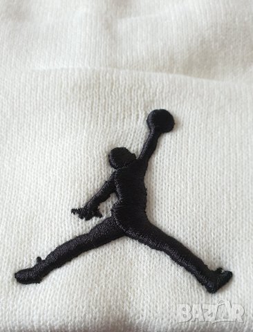 Зимна шапка унисекс Jordan, снимка 2 - Шапки - 38957149
