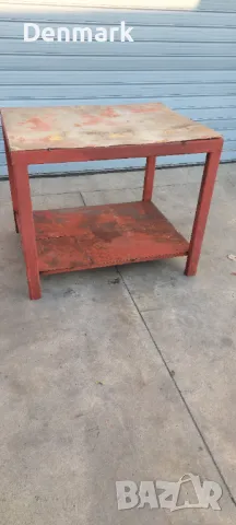 Метална маса 