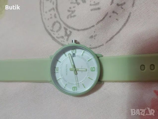 Дамски часовник , снимка 4 - Дамски - 48420730