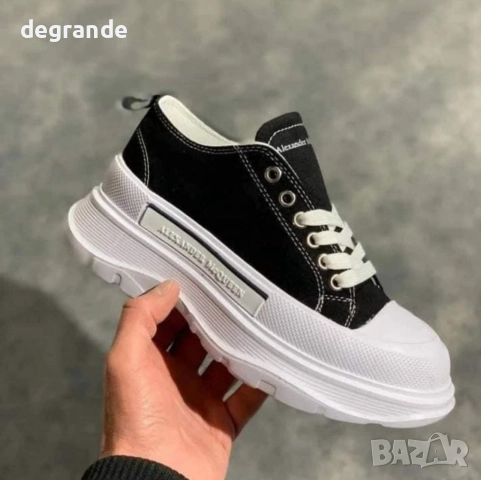 Дамски Alexander McQueen налични в РОЗОВО ЧЕРНО  БЯЛО