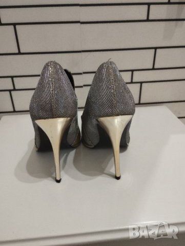 Сребърно-златисти елегантни обувки , снимка 4 - Дамски елегантни обувки - 40309087