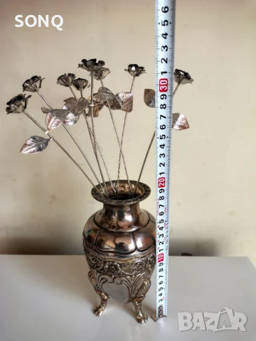 Прекрасна Посребрена Ваза Със Посребрени Цветя, снимка 7 - Вази - 51146602