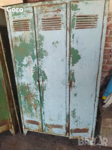 ПРОДАВАМ МЕТАЛНИ ГАРДЕРОБИ, снимка 3 - Гардероби - 50719496
