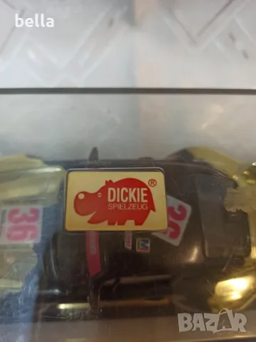 Количка за колекция PORSCHE- Famous Racer 1:24 в запазен вид с кутия ,цена 80 лв, снимка 3 - Колекции - 50232477