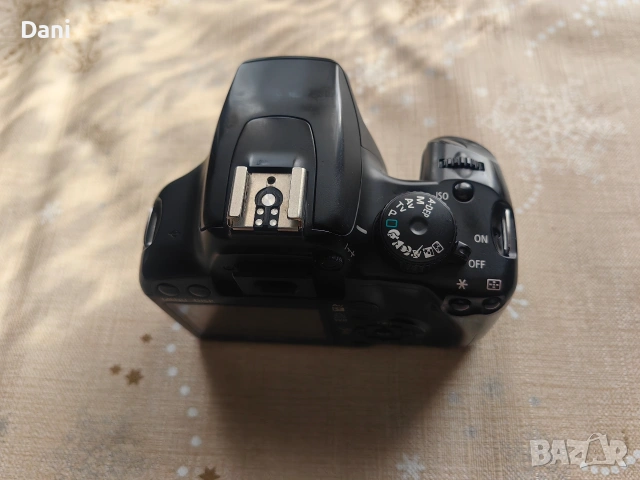 Фотоапарат Canon EOS 1000D DSLR, снимка 18 - Фотоапарати - 52399283