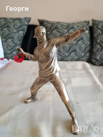 Банкси статуетка-1, снимка 3 - Статуетки - 50096885