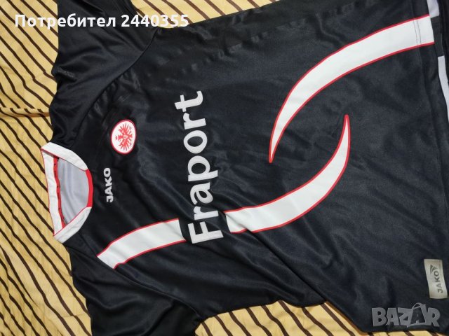 Футболна блуза на eintracht frankfurt, снимка 2 - Спортни дрехи, екипи - 26771581