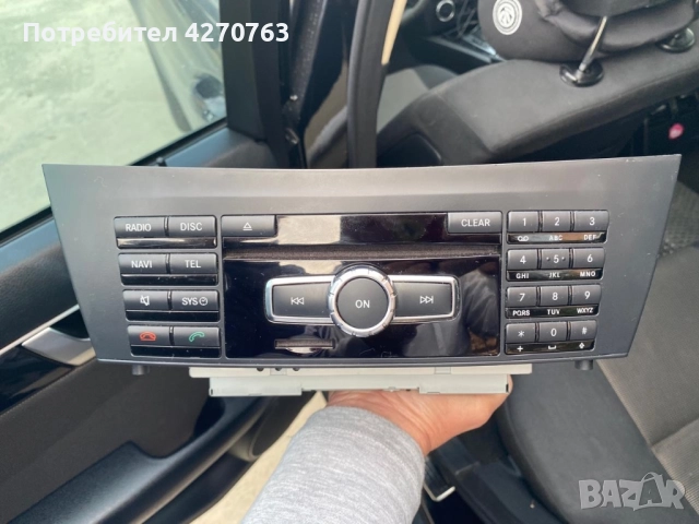 Радио CD плеър Mercedes C-Class W204. 2012