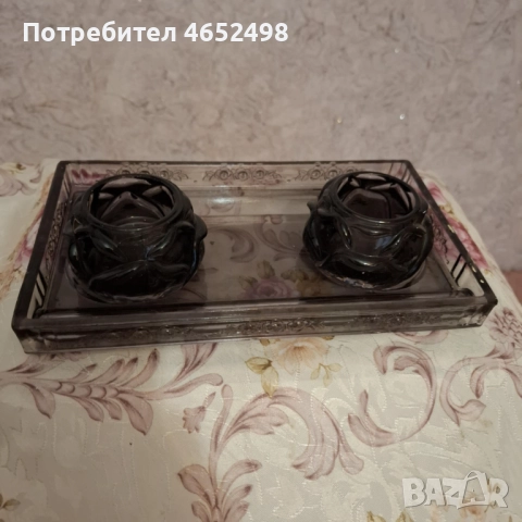 Старинен Свещник ,цветно стъкло