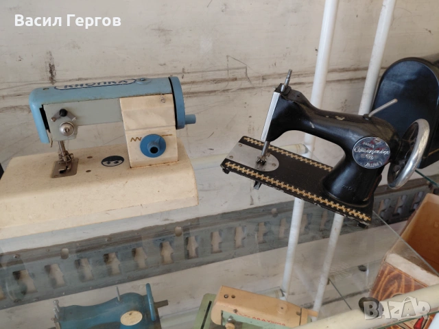 Колекция шевни машини , снимка 11 - Антикварни и старинни предмети - 53592298
