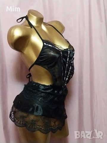 S Черна дантелена нощница , снимка 4 - Нощници - 53253342