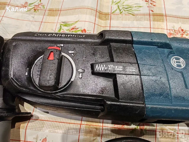  BOSCH GBH 2-28 F перфоратор sds plus., снимка 2 - Бормашини - 49279430