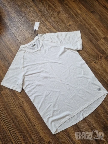Страхотна мъжка тениска JACK & JONES размер XL , нова , снимка 2 - Тениски - 50758288