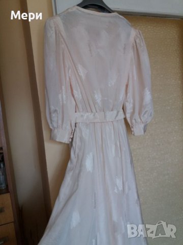 Копринена рокля, снимка 2 - Рокли - 36740776