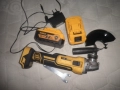 Продавам  шлайфер  на  батерии  .  Девалт  ., снимка 1