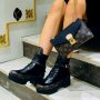 Дамски комплект боти и чанта Louis Vuitton код 12, снимка 1 - Дамски боти - 27099699