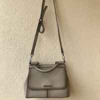 Нова дамска чанта , снимка 6 - Чанти - 35271723
