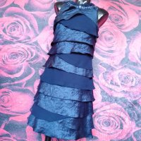 Тъмно синя феерична етажирана лъскава рокля с декорация мъниста М, снимка 4 - Рокли - 39324308