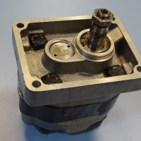 Хидромотор Plessey Hydraulic Motor GM 33, снимка 2 - Резервни части за машини - 43986706