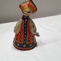 Механична руска ламаринена играчка, снимка 1 - Колекции - 43350291