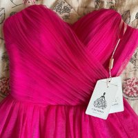 Розова парти рокля , снимка 2 - Рокли - 40564561