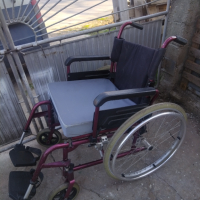 Инвалидна рингова количка за оперирани, възрастни, трудно подвижни хора., снимка 1 - Инвалидни колички - 44908460