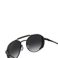 Мъжки спортни слънчеви очила Under Armour -50%, снимка 2 - Слънчеви и диоптрични очила - 43060823
