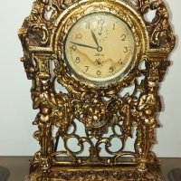 Настолен часовник , снимка 2 - Антикварни и старинни предмети - 35262810