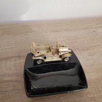 Колекционерска миниатюрна кола 1904 SPYKER-пепелник, снимка 1 - Антикварни и старинни предмети - 28107209