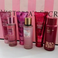 Victoria's Secret подаръчни комплекти, лосиони с блясък, спрейове, снимка 8 - Комплекти и лотове - 43314628