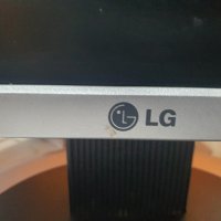 Монитор LG 19 отличен, снимка 7 - Монитори - 43612140