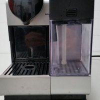 Кафе машина Delonghi Nespresso, снимка 1 - Кафемашини - 27542443