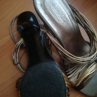 Обувки, снимка 3 - Дамски обувки на ток - 32423396