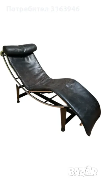 Cassina Le Corbusier LC4 шезлонг с черна кожа, снимка 1