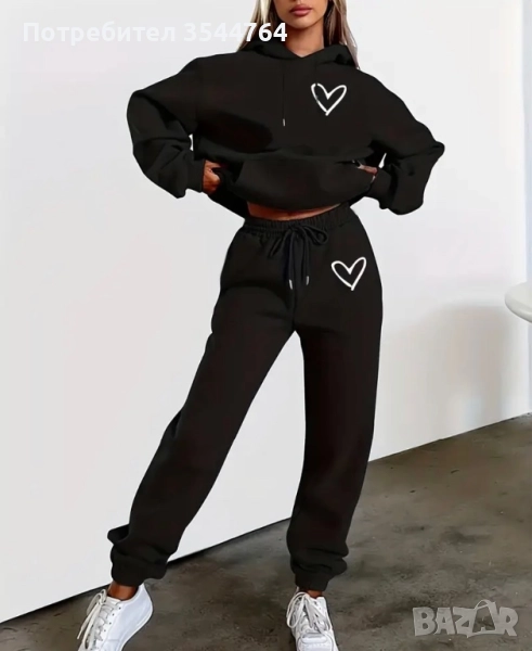Дамски спортен комплект “Heart”, снимка 1