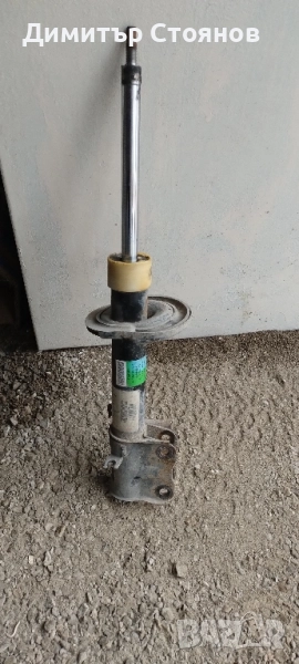 Десен амортисьор mitsubishi colt , снимка 1