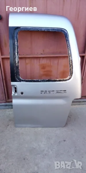 Peugeot Partner/Citroen Berlingo задна дясна врата (гола), снимка 1