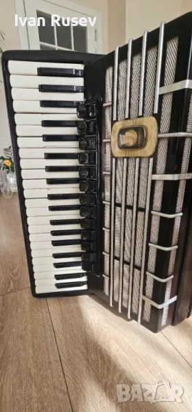 Акордеон Велмайстер S5, снимка 1