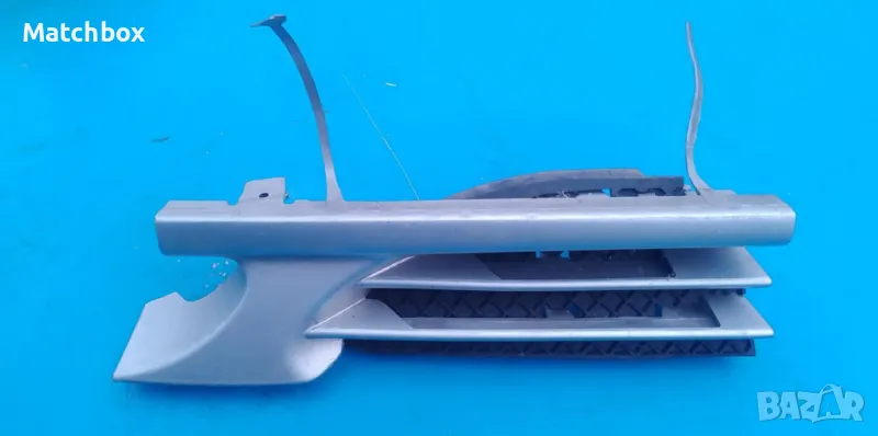 Капачка предна броня за Мерцедес С180/250 97/2001г, снимка 1