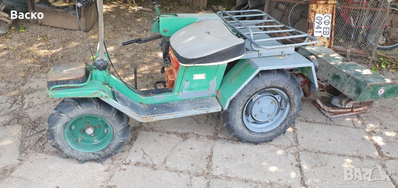 Триколка Беларус с инвентар плуг, фреза, браздир и ремарке , снимка 1